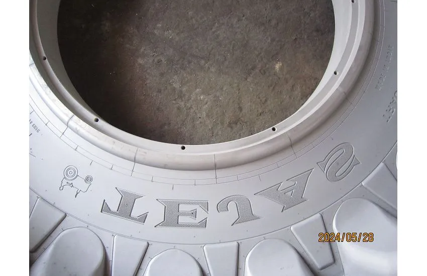 Harvester Tire Mold